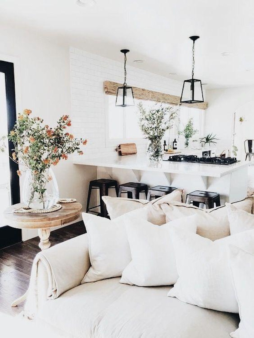 10 Home Décor Pieces Every Cool Girl Should Have at Home