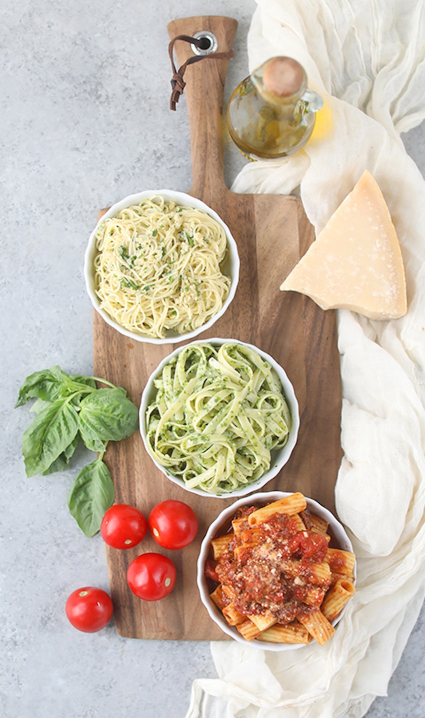 3 Homemade Pasta Sauce Recipes: Recipes for Red Meat Sauce, Pesto Saue
