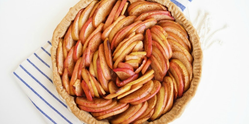 This No-Sugar Added Apple Tart Will Help You Love Healthier Sweeteners