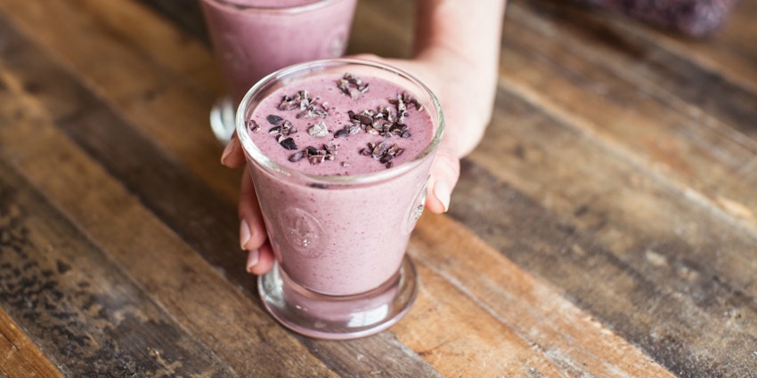 Cherry Cacao Be Well Smoothie