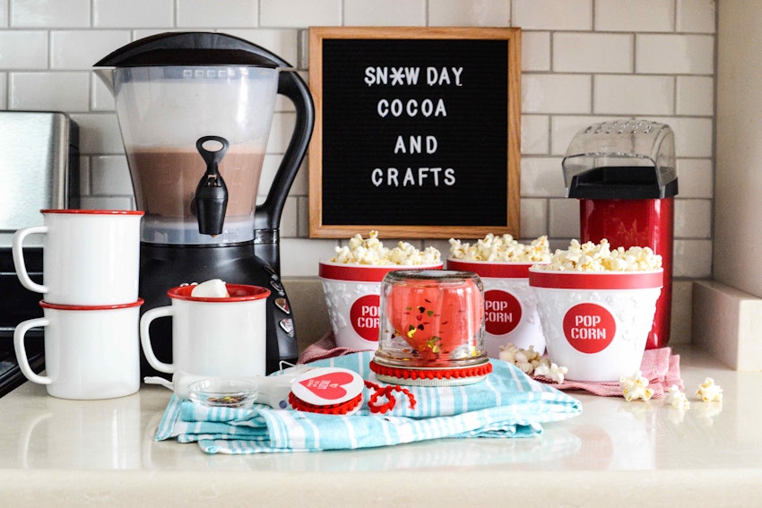 Get Cozy with An Afternoon of Cocoa and Crafts