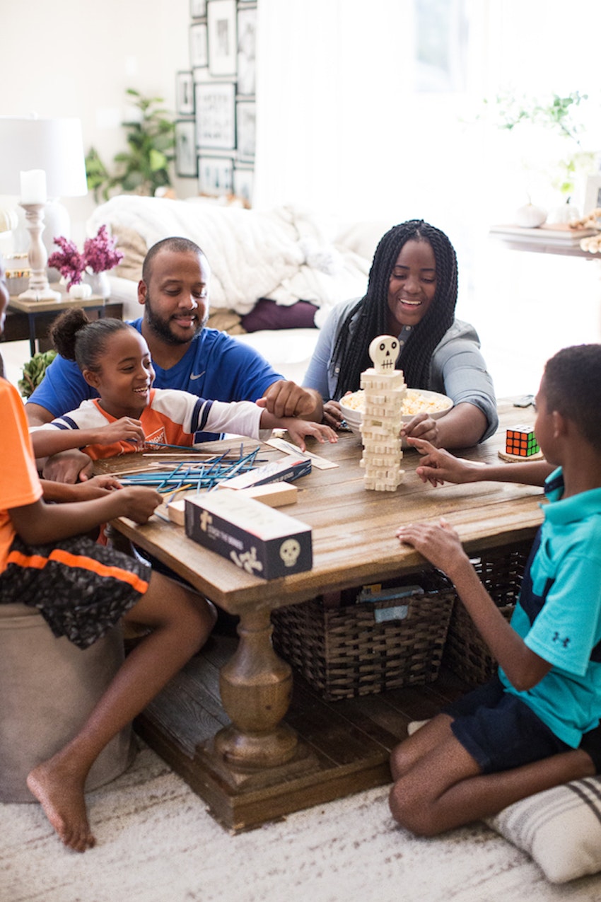 You Need to Make Family Game Night a Tradition