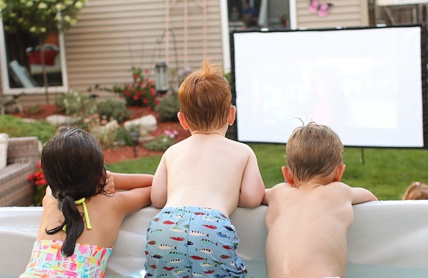 Everything You Need to Throw an Outdoor Movie Night