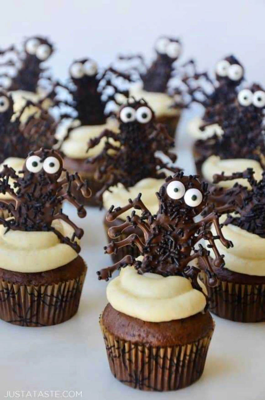 Halloween Cupcakes Chocolate Spiders 580X875